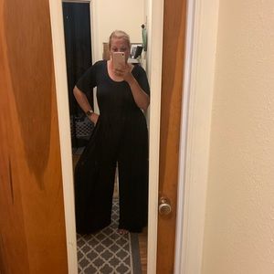 Black jumpsuit. XL. Wide leg. Short sleeved.